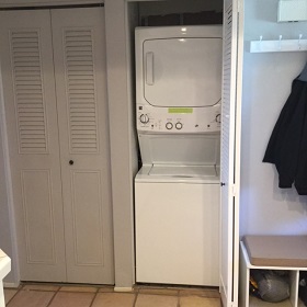 Florida Vacation Rentals by Owner - Treasure Island Florida - Sanctuary Condo - Washer and Dryer